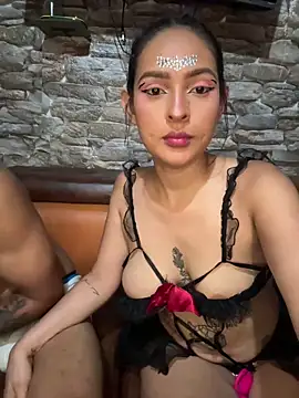 Snapshot of twohornys chatting on October 16, 2025, 11:17 pm twohornys online show from October 16, 2025, 11:17 pm