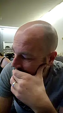 Maryan27 online show from January 11, 2026, 7:52 pm