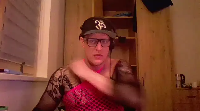 Bigthroaterboy online show from February 28, 2025, 7:56 pm