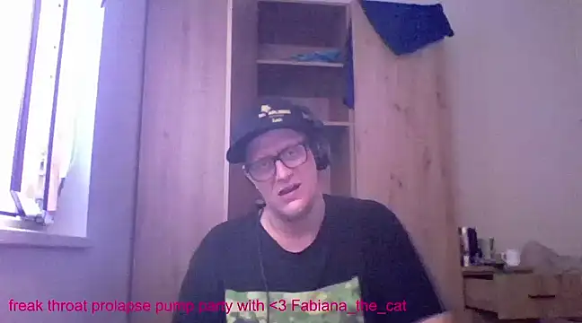 Bigthroaterboy online show from March 1, 2025, 3:16 pm