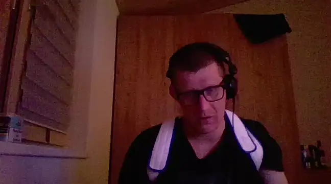 Bigthroaterboy online show from March 2, 2025, 9:43 pm