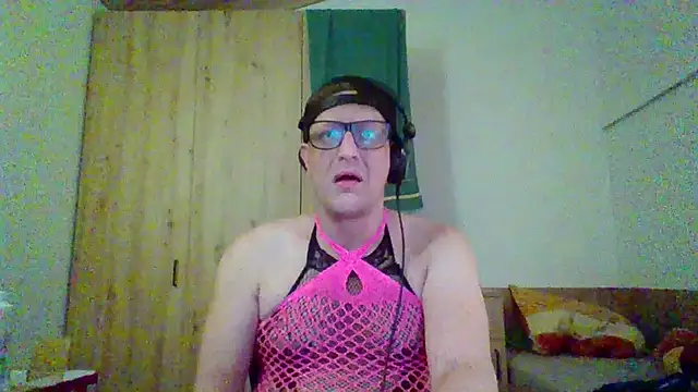 Bigthroaterboy online show from September 30, 2025, 9:09 pm