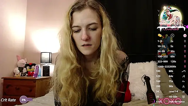 Snapshot of EllieeRose chatting on December 21, 2024, 10:30 pm EllieeRose online show from December 21, 2024, 10:30 pm