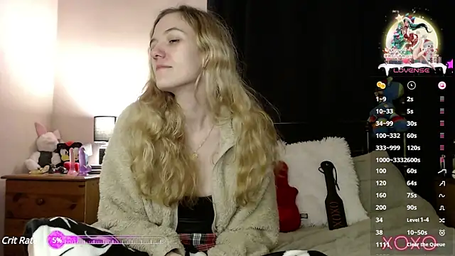 Snapshot of EllieeRose chatting on January 8, 2025, 3:40 am EllieeRose online show from January 8, 2025, 3:40 am