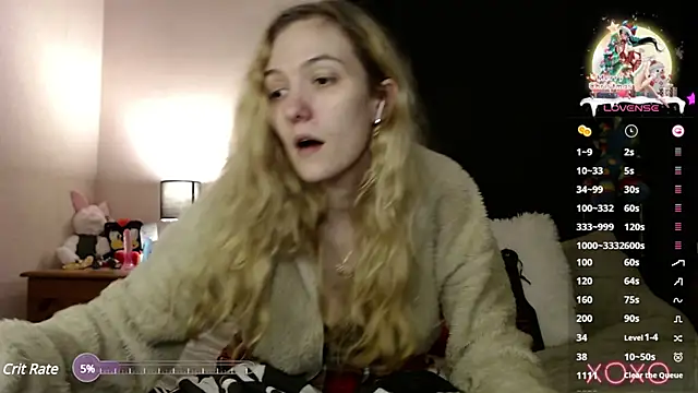 Snapshot of EllieeRose chatting on January 8, 2025, 6:41 am EllieeRose online show from January 8, 2025, 6:41 am