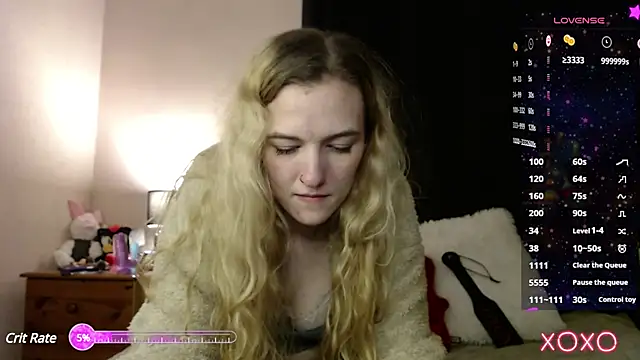 Snapshot of EllieeRose chatting on January 18, 2025, 3:09 am EllieeRose online show from January 18, 2025, 3:09 am