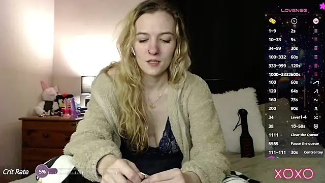 Snapshot of EllieeRose chatting on January 25, 2025, 3:30 pm EllieeRose online show from January 25, 2025, 3:30 pm