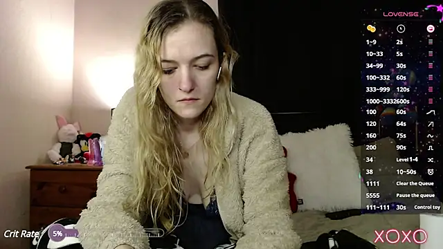 Snapshot of EllieeRose chatting on January 26, 2025, 9:18 pm EllieeRose online show from January 26, 2025, 9:18 pm