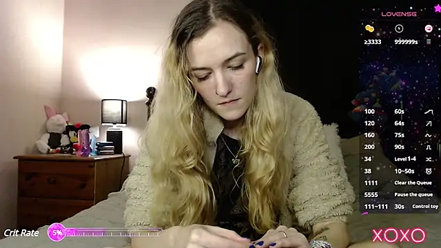 Snapshot of EllieeRose chatting on March 10, 2025, 7:07 pm EllieeRose online show from March 10, 2025, 7:07 pm