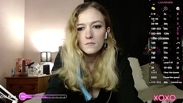 Snapshot of EllieeRose chatting on September 27, 2025, 10:48 pm EllieeRose online show from September 27, 2025, 10:48 pm