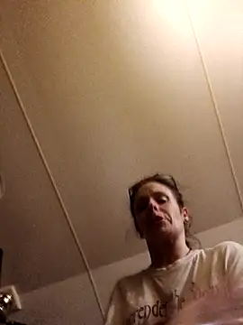 Snapshot of vvictoria_xxx chatting on January 21, 2025, 12:46 am vvictoria xxx online show from January 21, 2025, 12:46 am