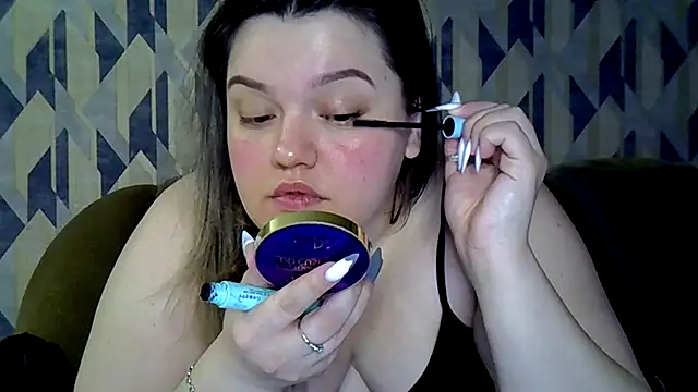 AnitaWillias online show from December 14, 2025, 6:01 pm