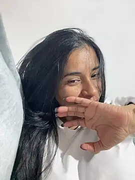 ANA CARTER online show from February 19, 2026, 1:45 am