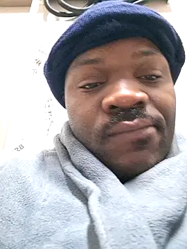 Petrossa online show from November 18, 2025, 2:39 am