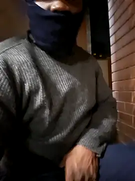 Petrossa online show from November 22, 2025, 9:47 pm