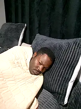 Petrossa online show from April 18, 2026, 5:00 am