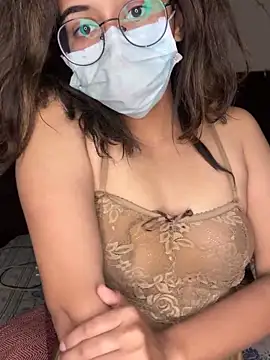 HotIndianCouple  8 online show from January 22, 2025, 7:34 pm