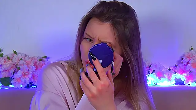 LiliaBianka online show from February 18, 2025, 12:49 pm