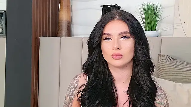 CarolinePrescott online show from February 21, 2026, 7:04 pm