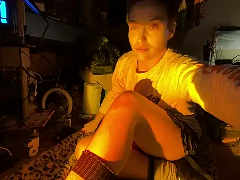 Snapshot of Starving4Cock chatting on February 15, 2025, 11:39 am Starving4Cock online show from February 15, 2025, 11:39 am