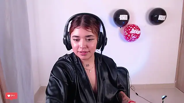 JoselinFlower  online show from January 1, 2025, 12:32 am