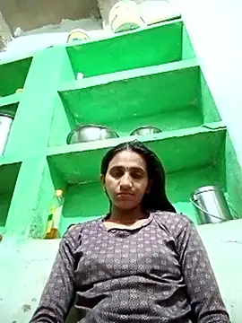 Baby  Shreya online show from April 17, 2026, 10:02 pm