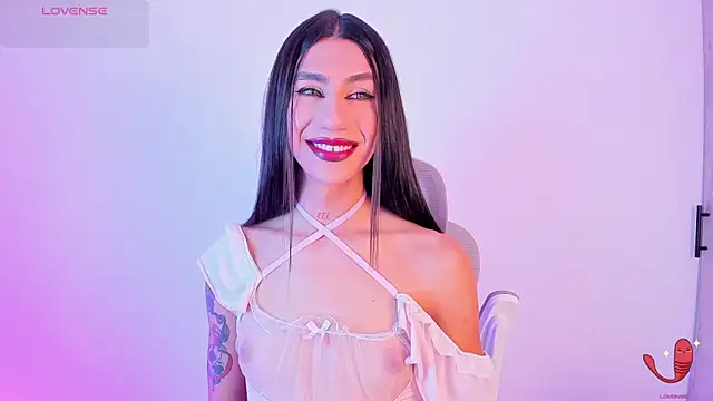 sofiaa grey  online show from November 29, 2025, 4:32 pm