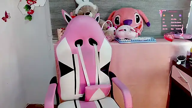 amaranta1411- online show from December 19, 2025, 6:59 pm