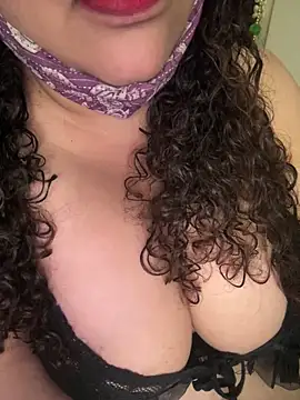 Snehameowwxh online show from April 2, 2026, 3:37 am