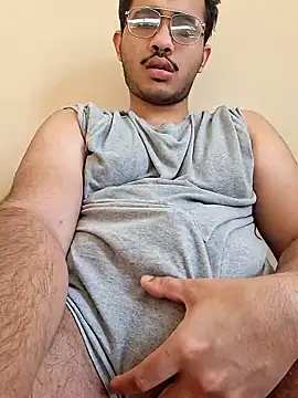 alesssterling online show from February 22, 2025, 11:57 am