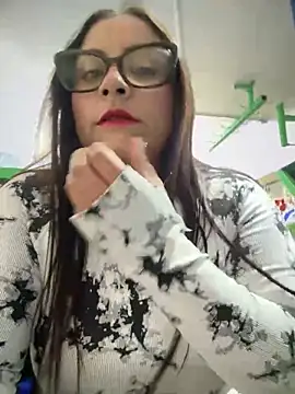 Snapshot of Sol_biglips chatting on January 11, 2025, 4:14 pm Sol biglips online show from January 11, 2025, 4:14 pm