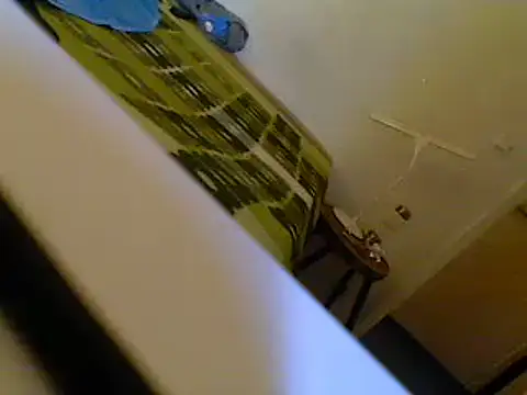 Snapshot of oopsxx chatting on February 28, 2025, 10:52 am oopsxx online show from February 28, 2025, 10:52 am