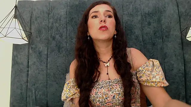 Snapshot of selem_hadid chatting on January 10, 2025, 10:25 pm selem hadid online show from January 10, 2025, 10:25 pm