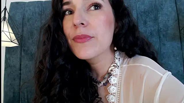 Snapshot of selem_hadid chatting on March 1, 2025, 8:31 pm selem hadid online show from March 1, 2025, 8:31 pm