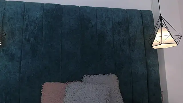 Snapshot of selem_hadid chatting on March 8, 2025, 6:37 pm selem hadid online show from March 8, 2025, 6:37 pm