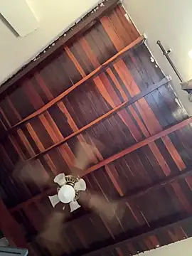 Snapshot of tom_thick chatting on October 15, 2025, 9:26 pm tom thick online show from October 15, 2025, 9:26 pm