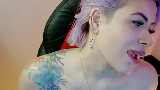 Snapshot of Natalia_Montoya chatting on March 2, 2026, 4:36 am Natalia Montoya online show from March 2, 2026, 4:36 am