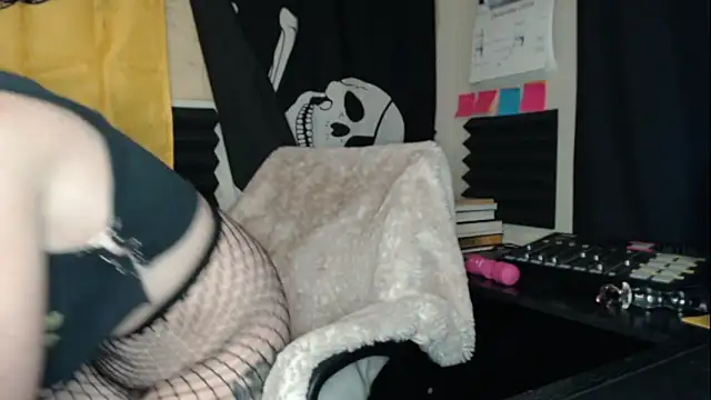 Manicmercury online show from December 24, 2024, 8:11 am