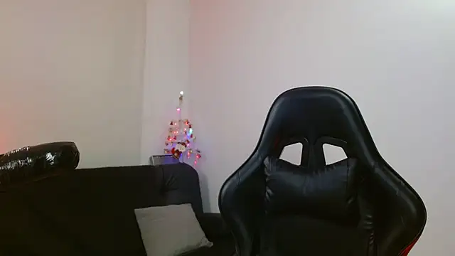 Anabel693 online show from December 6, 2024, 7:21 am