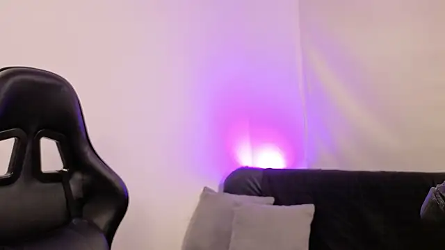 Anabel693 online show from September 14, 2025, 11:53 am