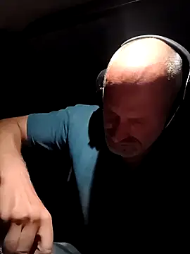 FloppyPickle4u online show from March 23, 2026, 10:08 am