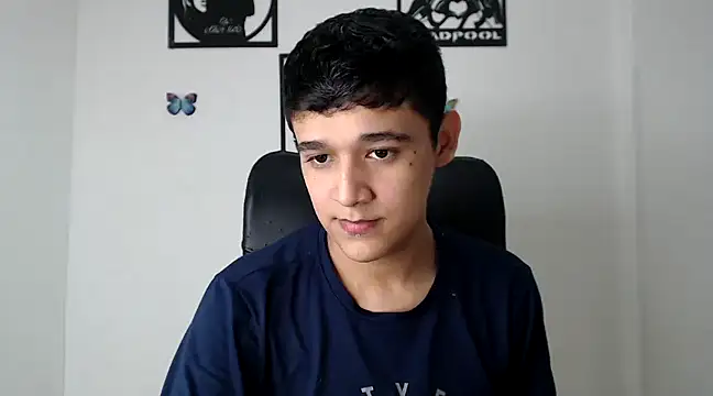 kaiine190 online show from January 21, 2025, 8:08 am