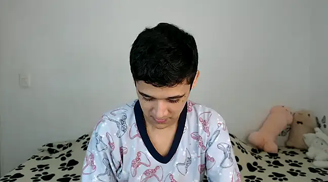 kaiine190 online show from January 25, 2025, 8:31 am