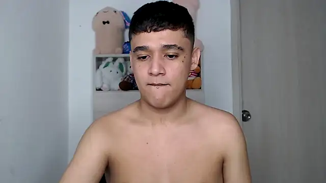 kaiine190 online show from February 13, 2026, 8:43 am