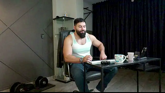Snapshot of mattmasterss chatting on December 22, 2024, 4:50 am mattmasterss online show from December 22, 2024, 4:50 am