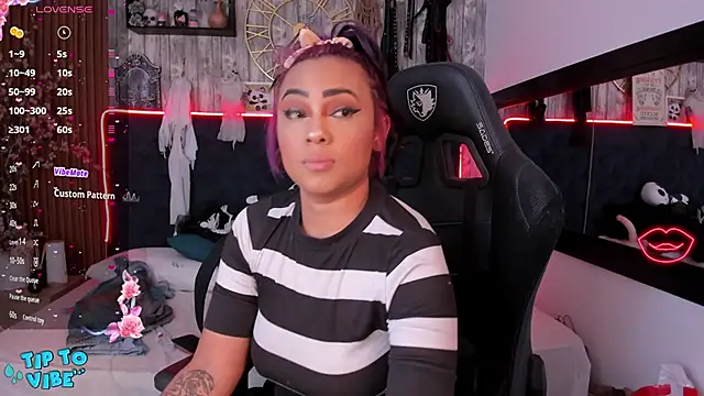 Neko Misaki online show from January 28, 2025, 12:11 pm