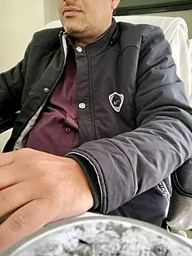 Hot-man39 online show from December 30, 2024, 7:04 am