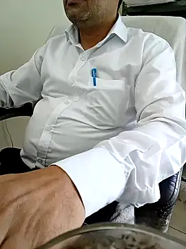 Hot-man39 online show from February 18, 2025, 6:26 am