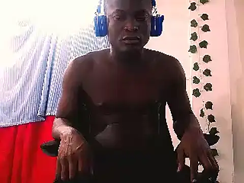 latinhot9631 online show from January 11, 2026, 12:48 am