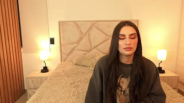 teseo and afroditha  online show from November 25, 2025, 1:16 am